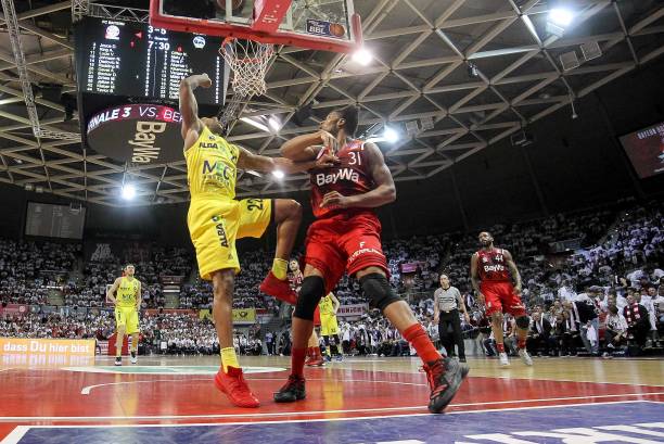 回顾芬威集 回顾芬威集