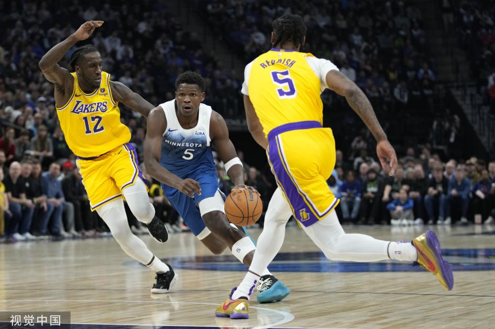 A后卫的到 A后卫的到