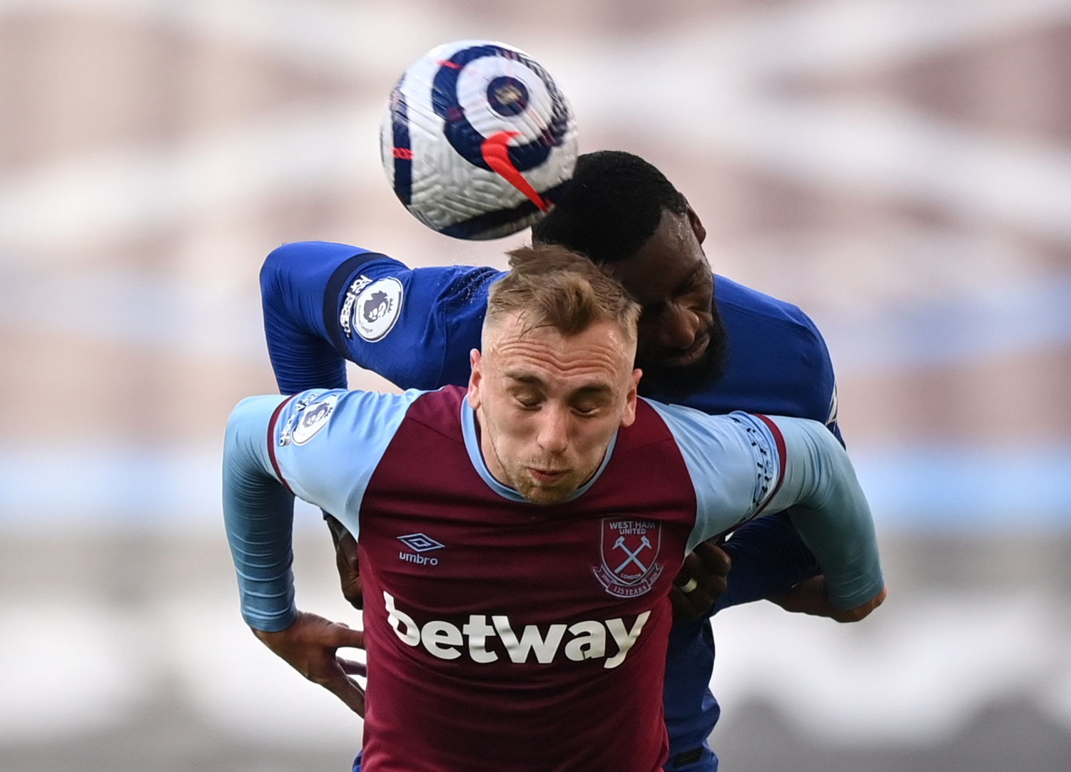 前锋卡马达 前锋卡马达