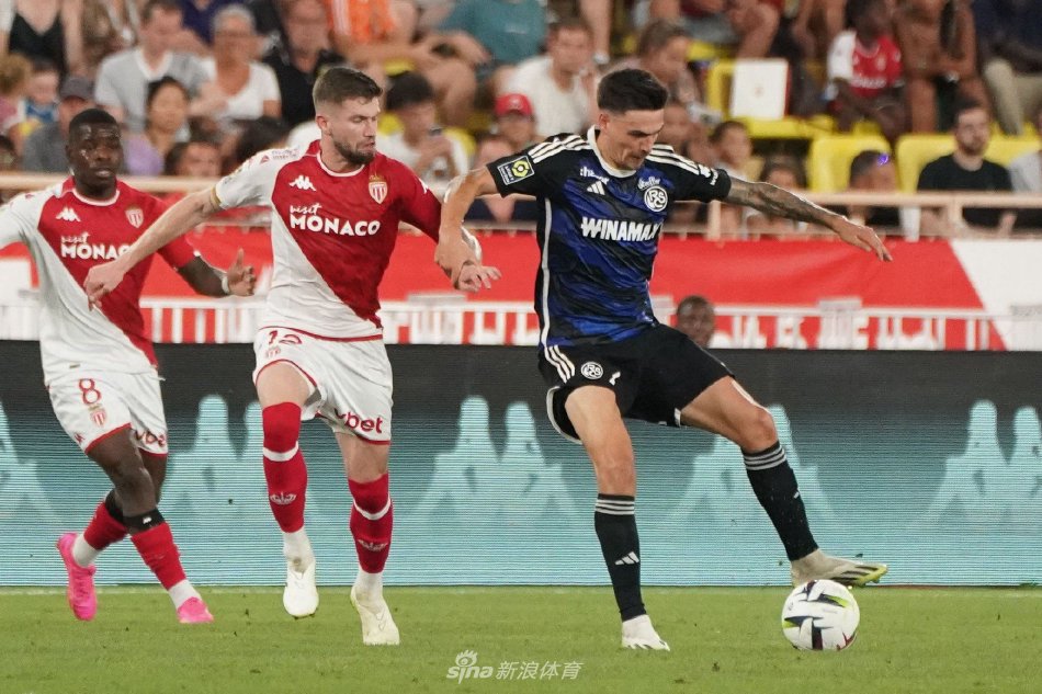 会与发展空 会与发展空